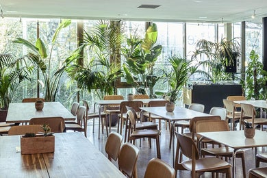 Cafe & Garden (New..)