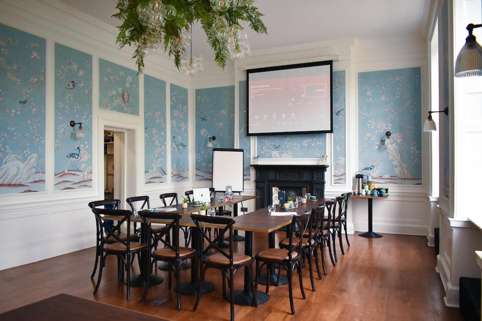 The Admiral Room