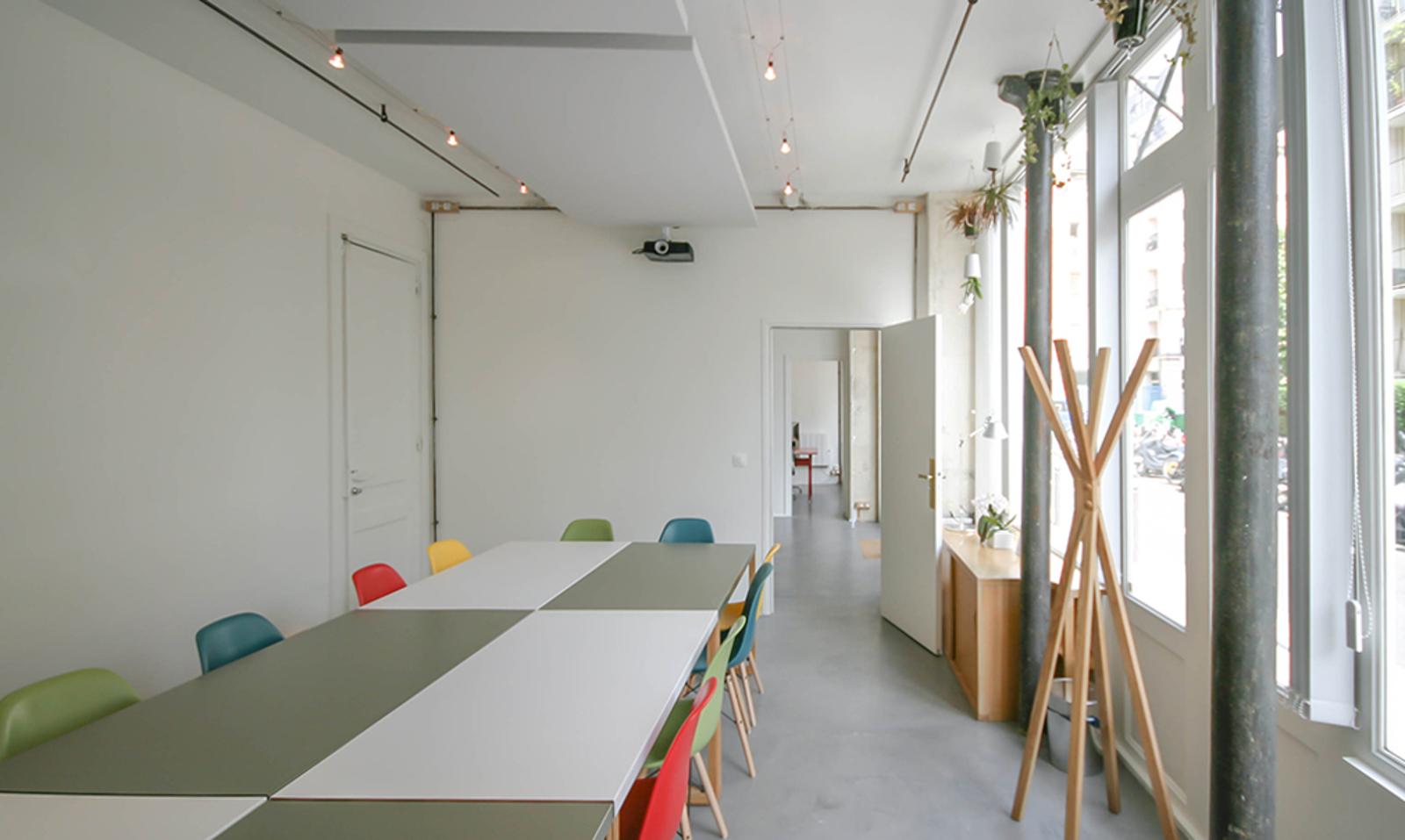 Salle lumineuse