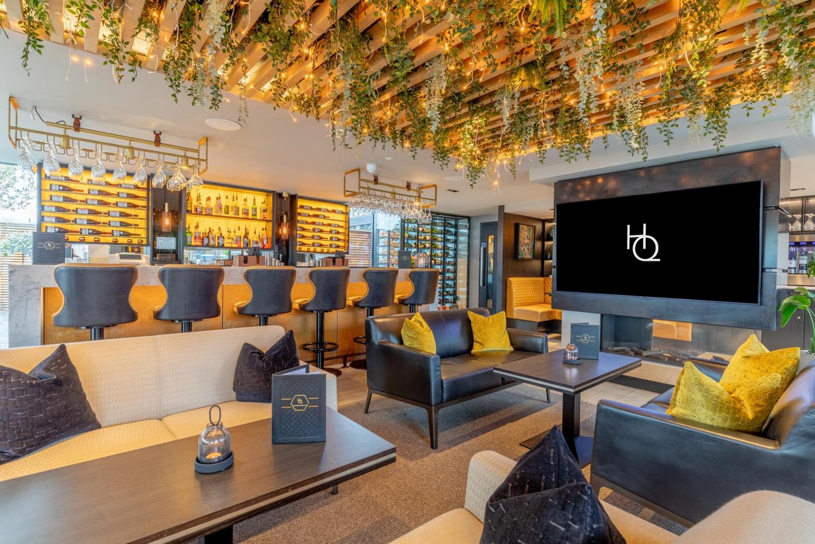 The Bar Lounge (New..)