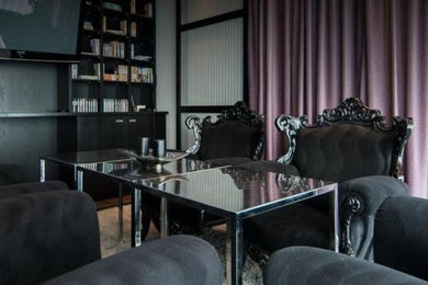 Business and Modern Lounge