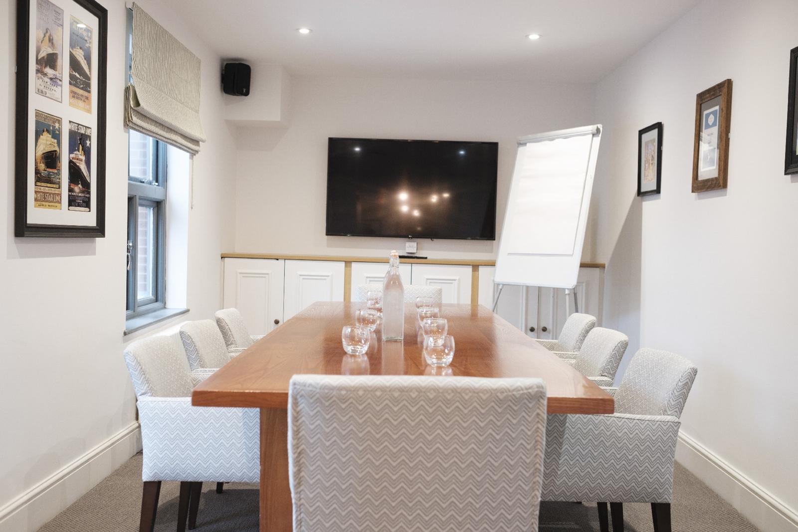 Meeting Room White Star Tavern