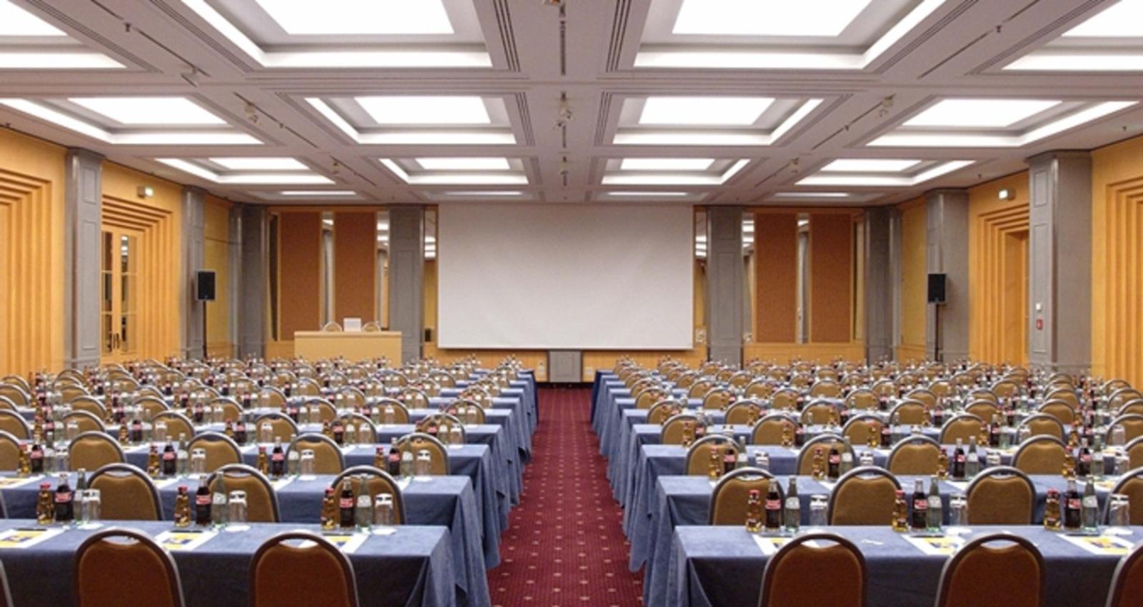 Salon Strauss B