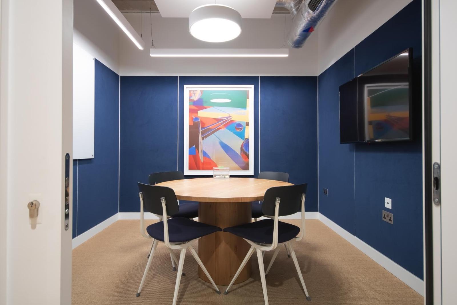 Meeting room for 4