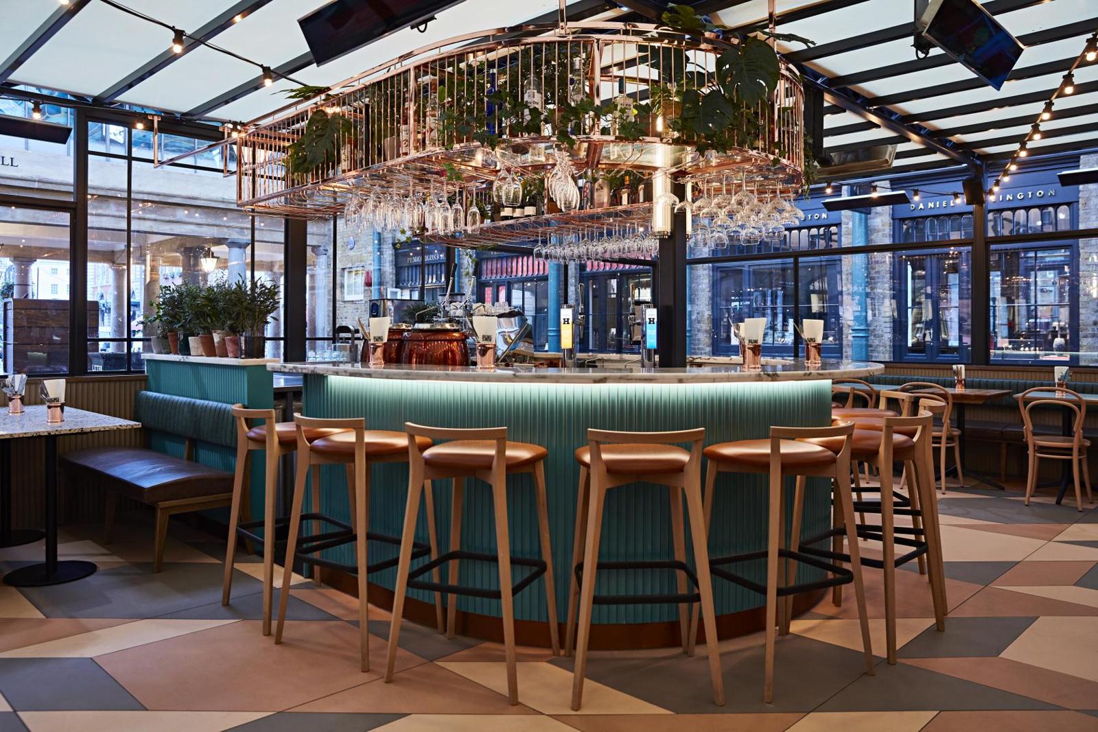 Bar space