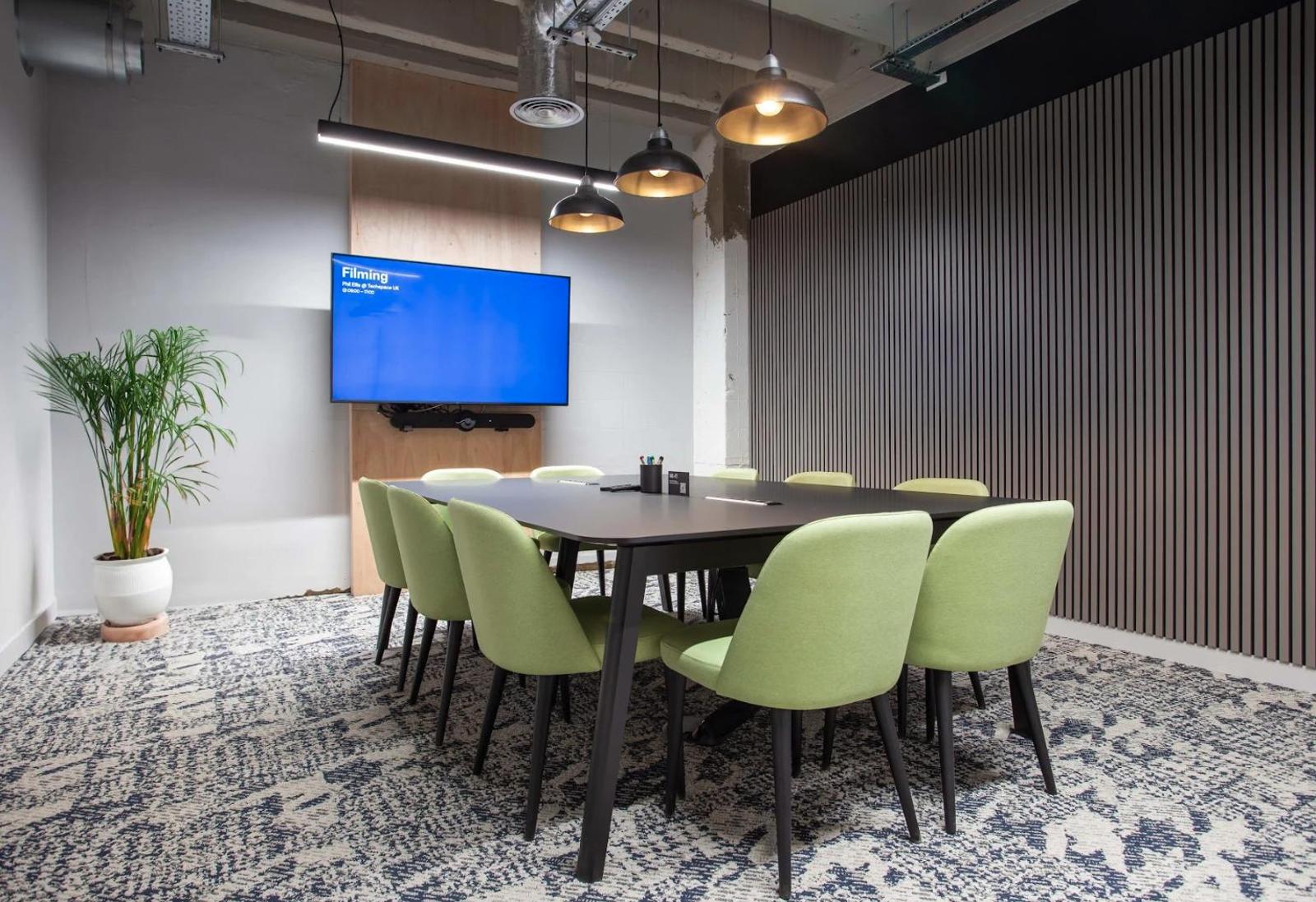Meeting Room (New..)