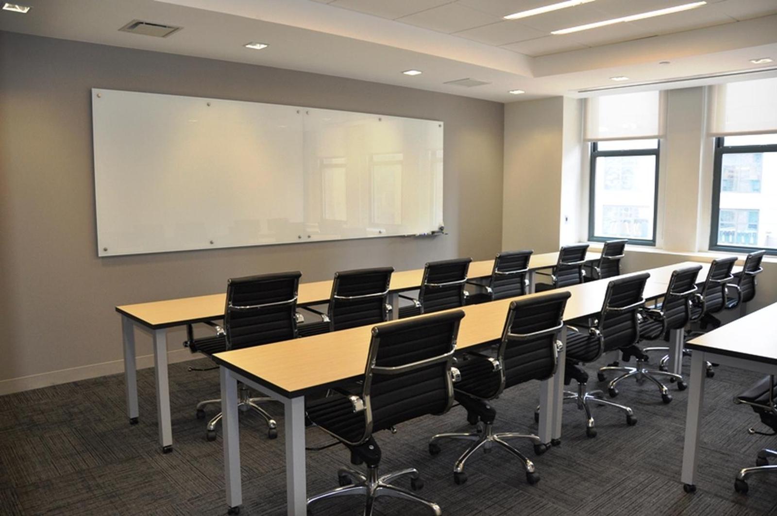 Corporate Suites Seminar Space 20A