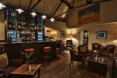 CHRISTIES LIBRARY & JANNEAU BAR