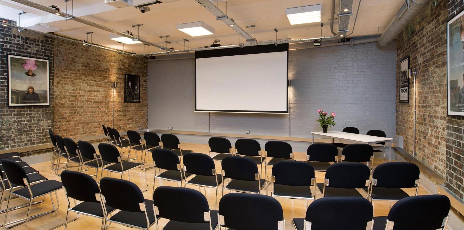 The Screening Room - Z3