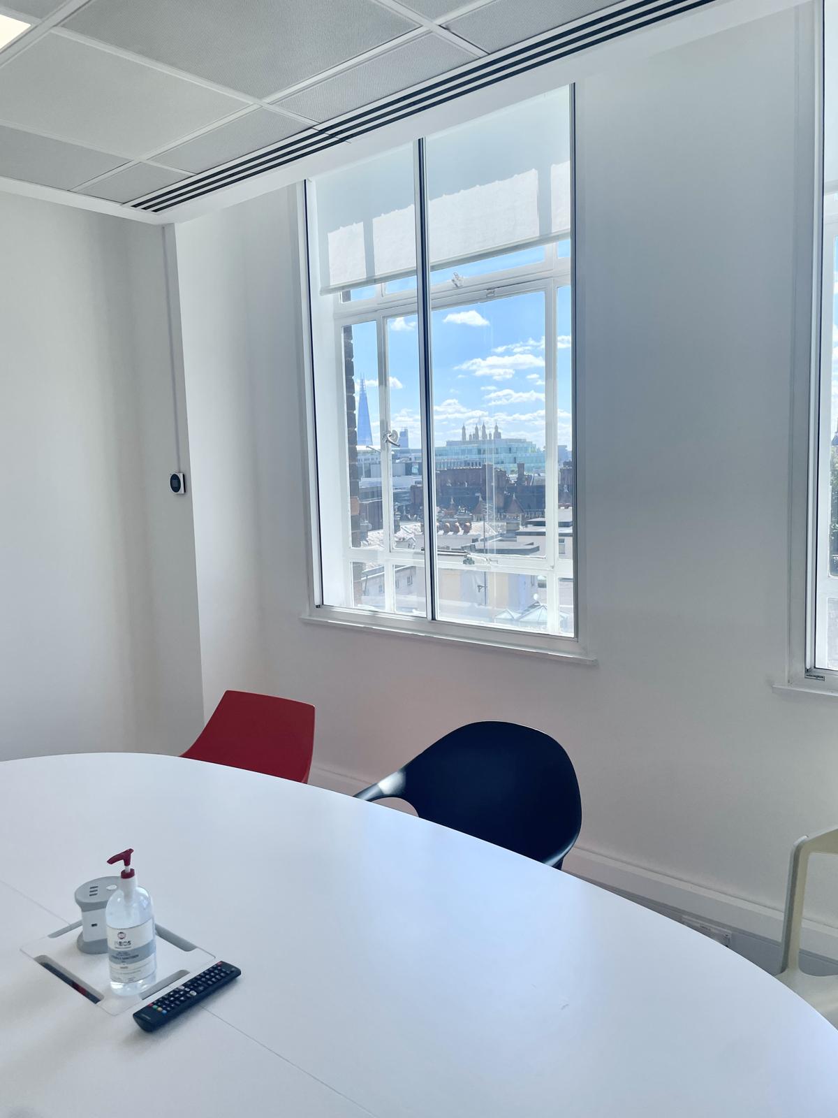 Meeting Room for up to 6 People