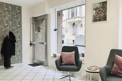Beauty-Salon/Studio/Meetingroom in Stuttgart City