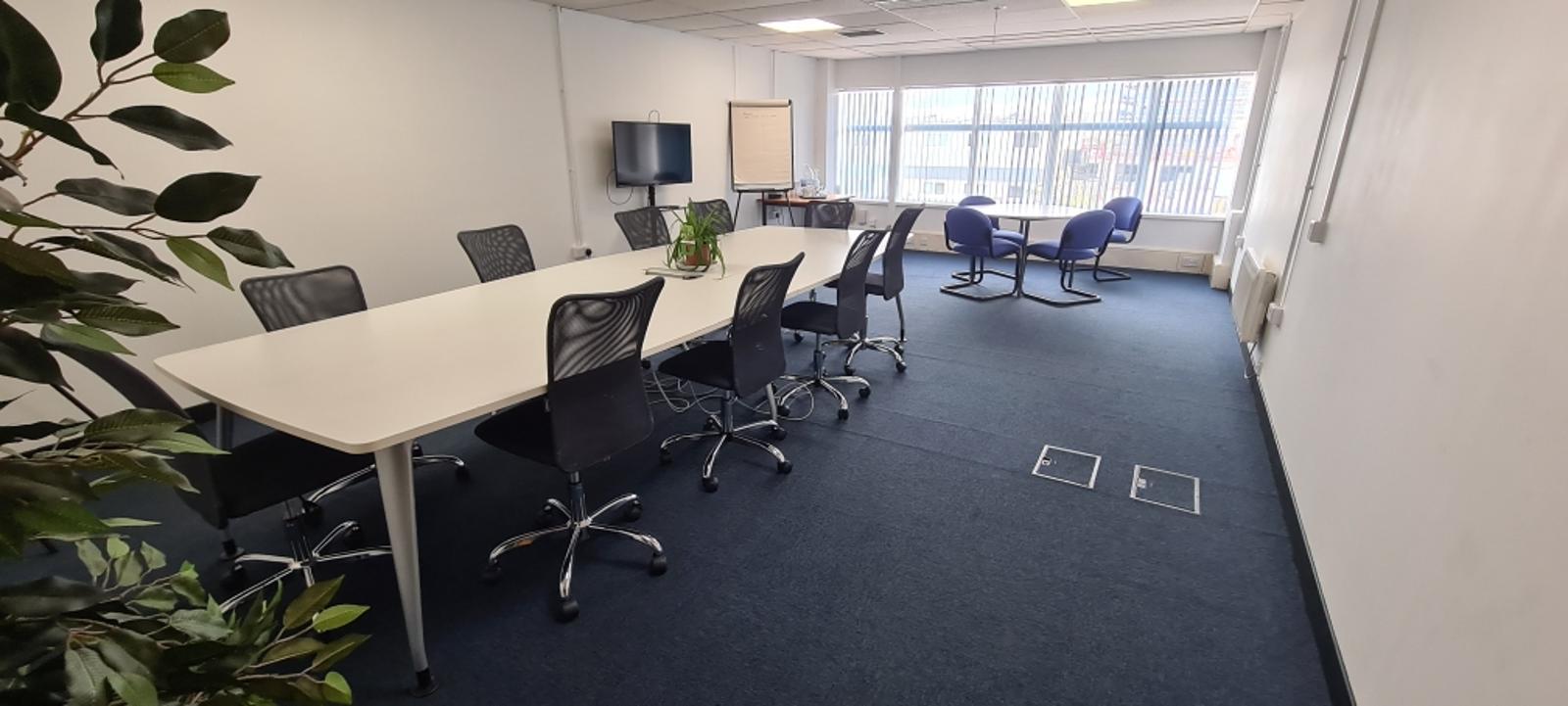 Freedom Works - Fairways House Southampton