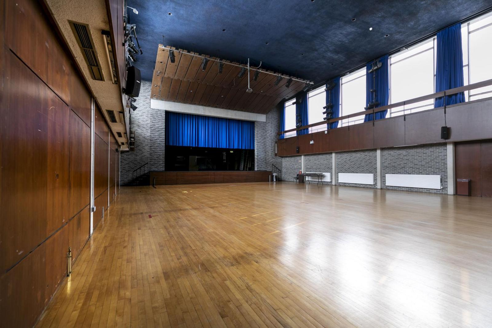 Stage Room