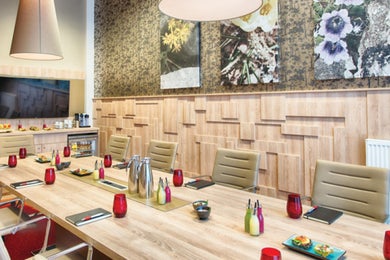 Boardroom 1 (ground floor)