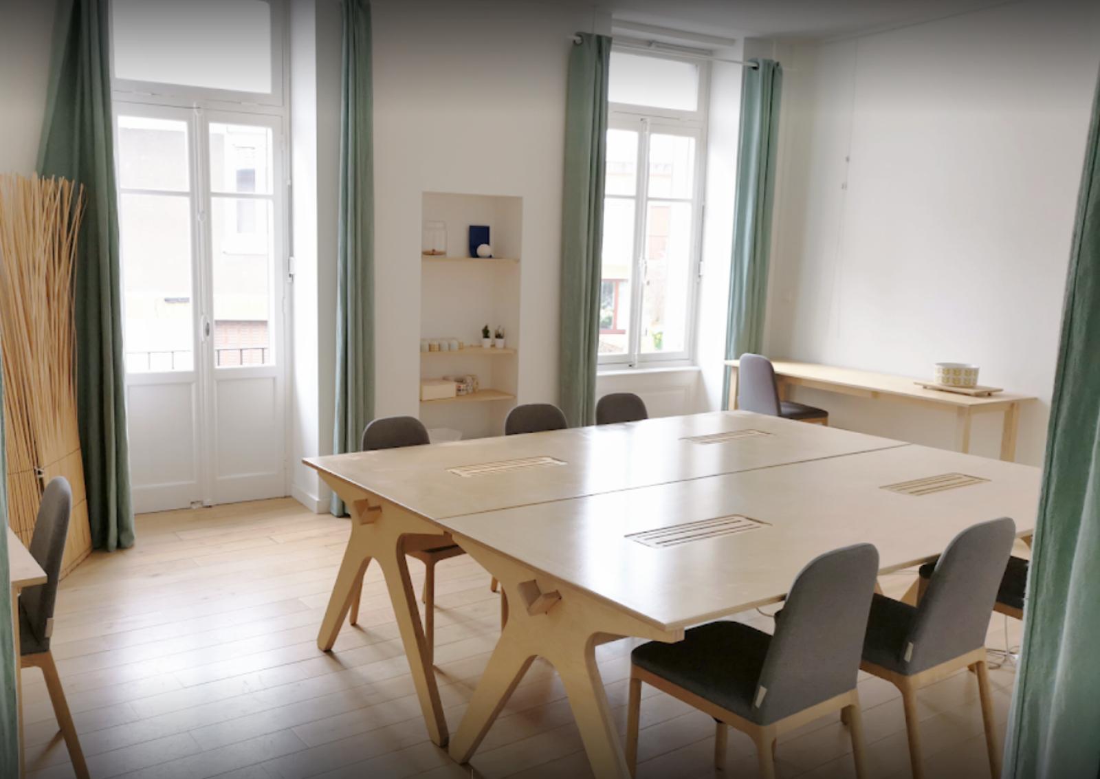 Salle de réunion 16 pers
