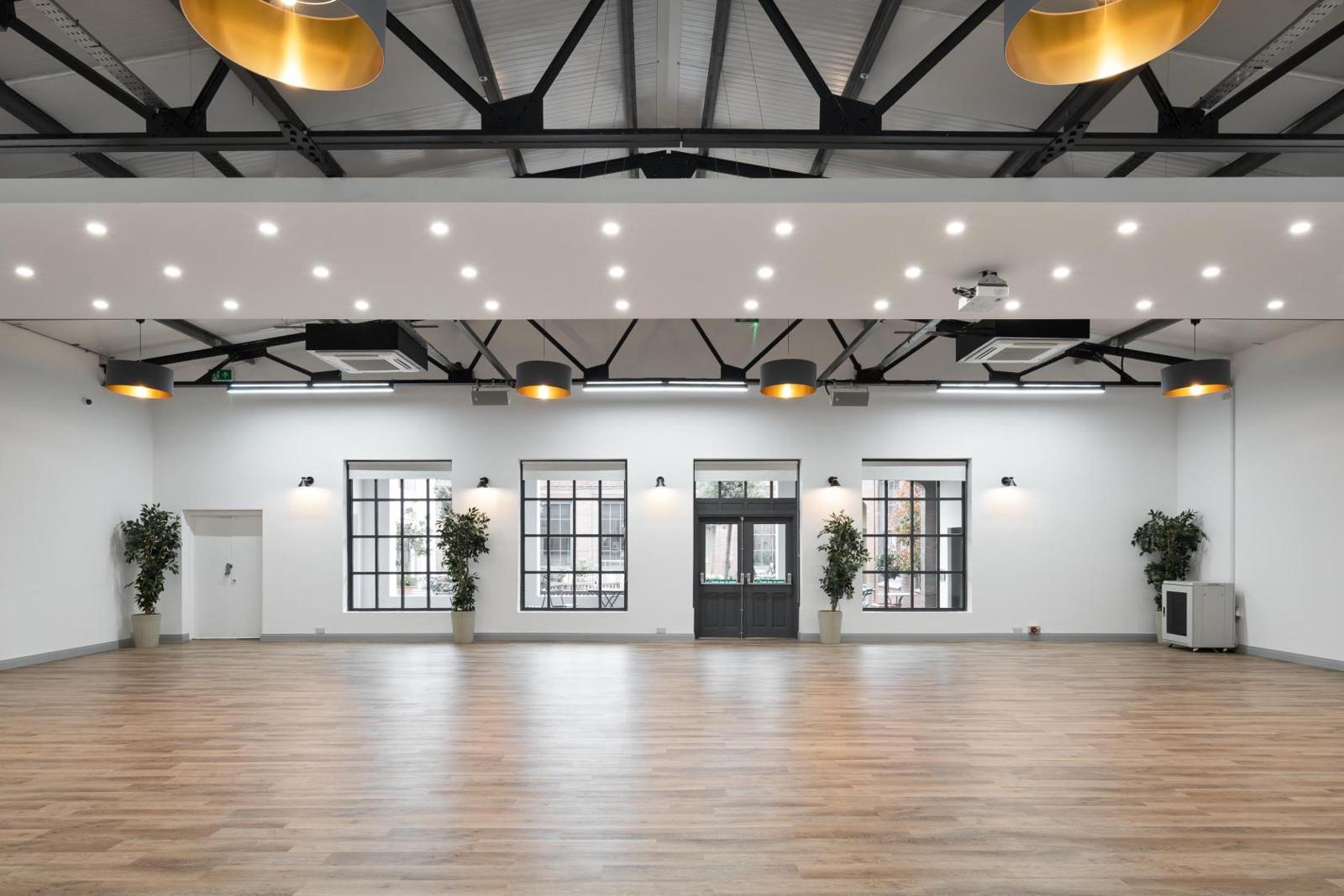 Fazeley Studios - Exclusive (New..)