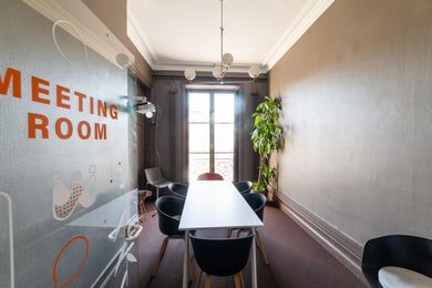 Salle de réunion - Le Lauréat (6 personnes)