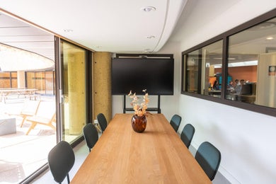 Salle de réunion - 6 pers