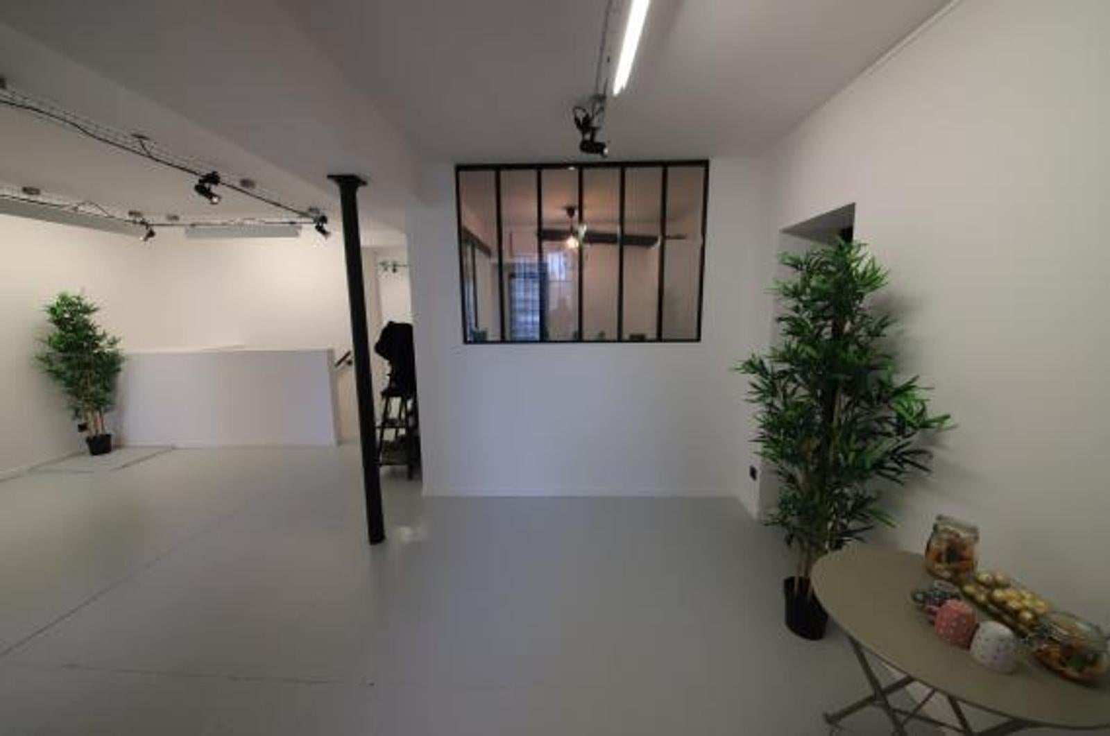 Showroom