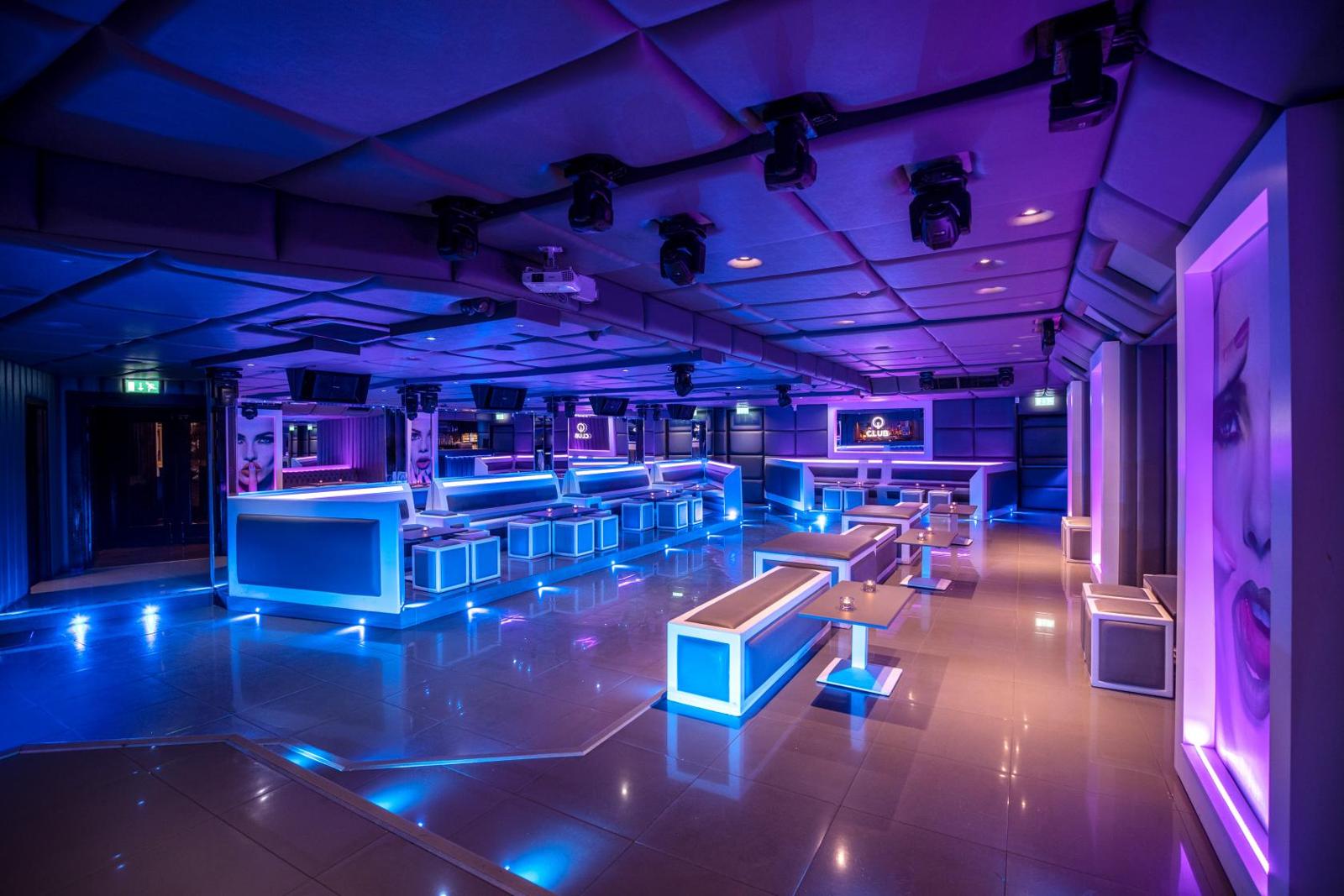 Q Club