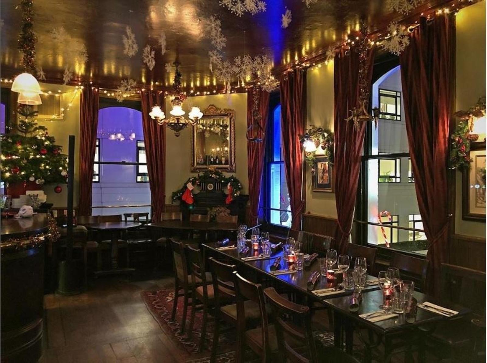 1st Floor Private Bar
