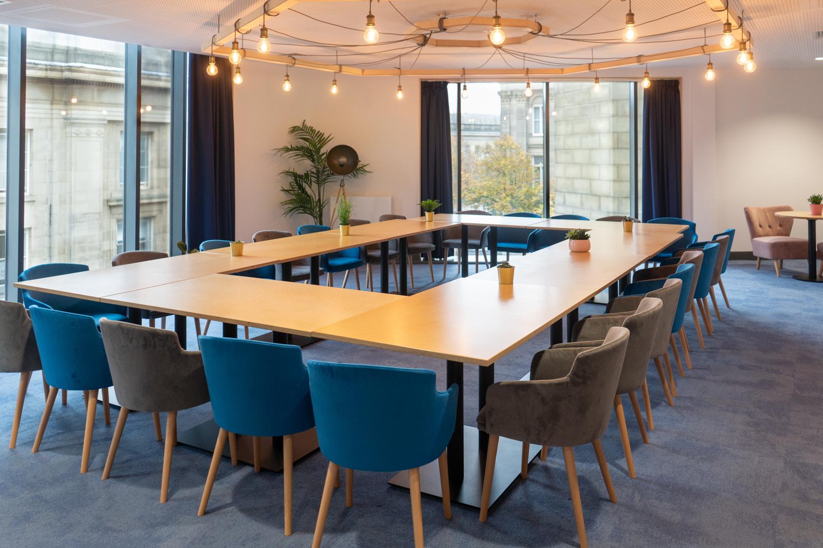 Crescent Room