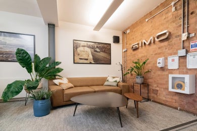 Kitt - 1 Boundary Row