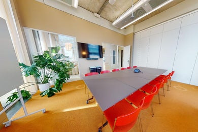 Meeting room 17 ( 2nd Floor )