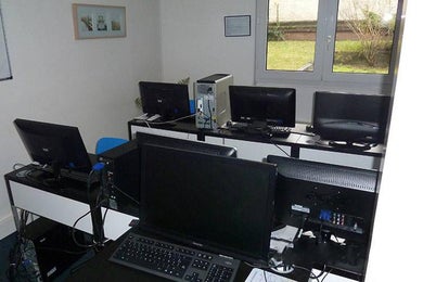 Salle informatique