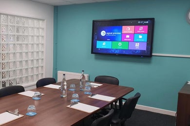 Medium Meeting Room
