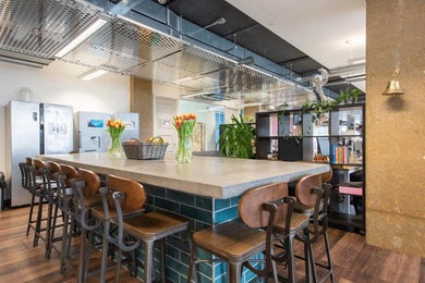 Lantum - The Bonhill Building