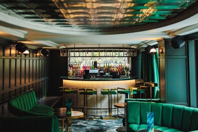 Privee lounge