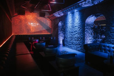 Luna Lounge
