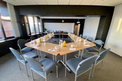 Silverdale Suite