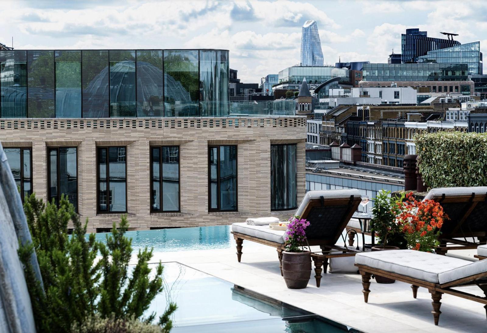 The Rooftop (New..)