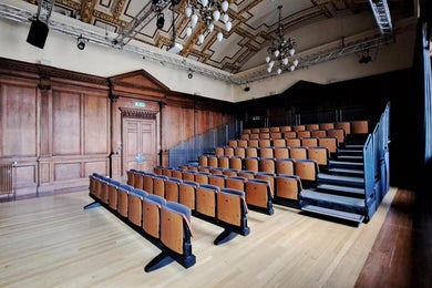 Salle Emilienne Moreau-Evrard