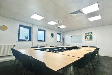 Meeting Room for 16