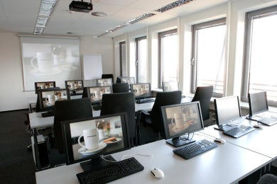 Schulungsraum Groß