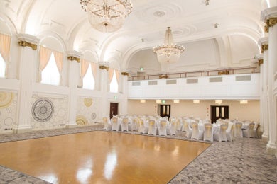 Ballroom (New..)