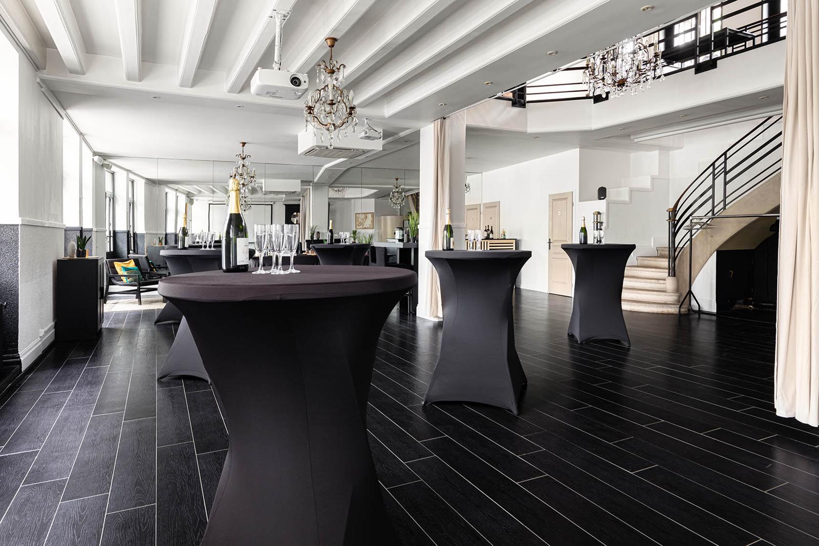Studio 33 - Showroom