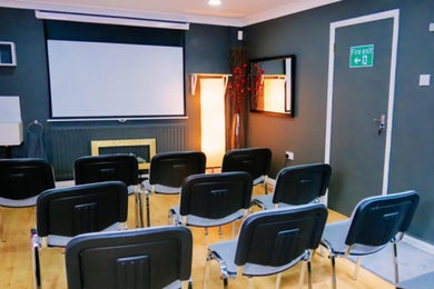 The Ash Room meeting room