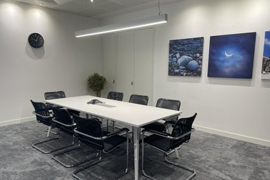 Meeting Room 01