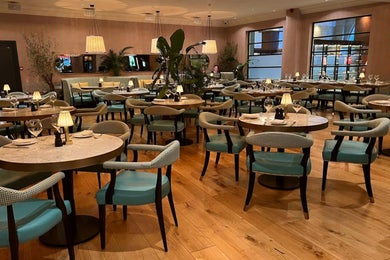 Semi Exclusive Hire 2