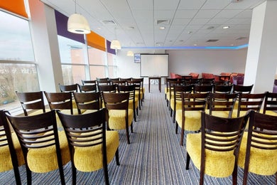 Premier Lounge (New..)