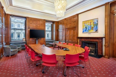 Gertrude Elles Room (New..)