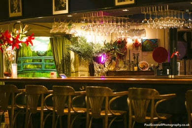 Unique Event Space (NEW.)