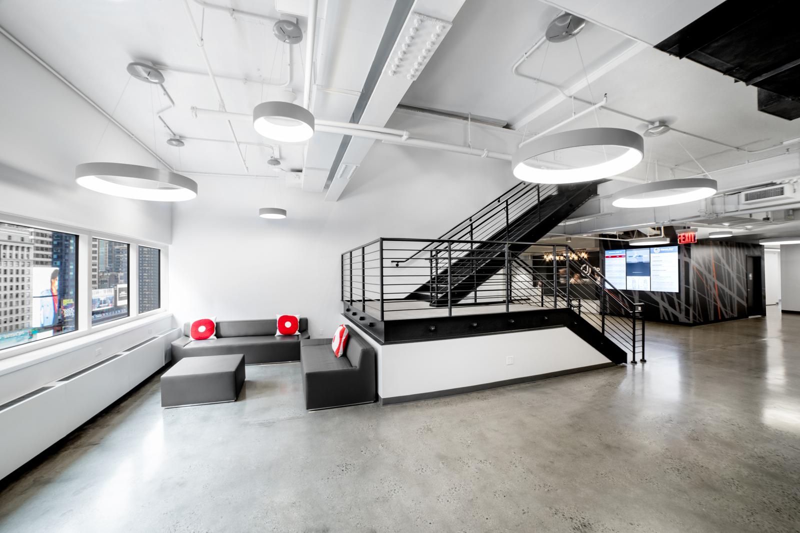 The Broadway Lounge