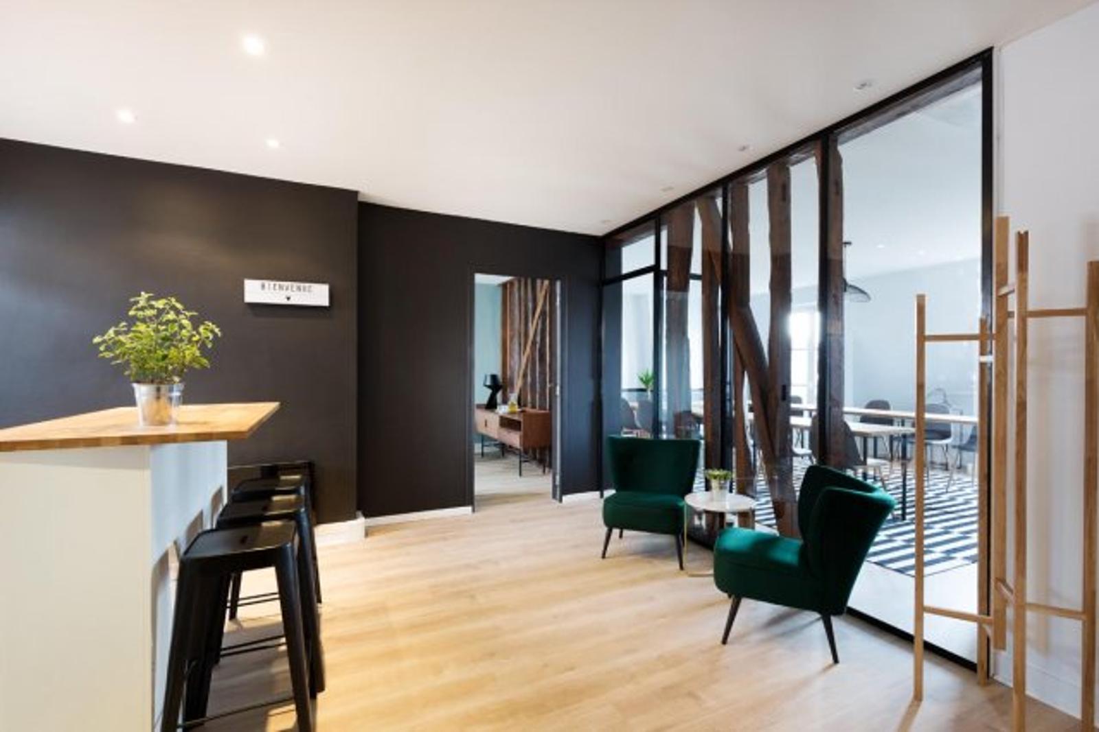 MEETING SPACE