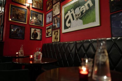 Private Dining Room&Vinyl Bar