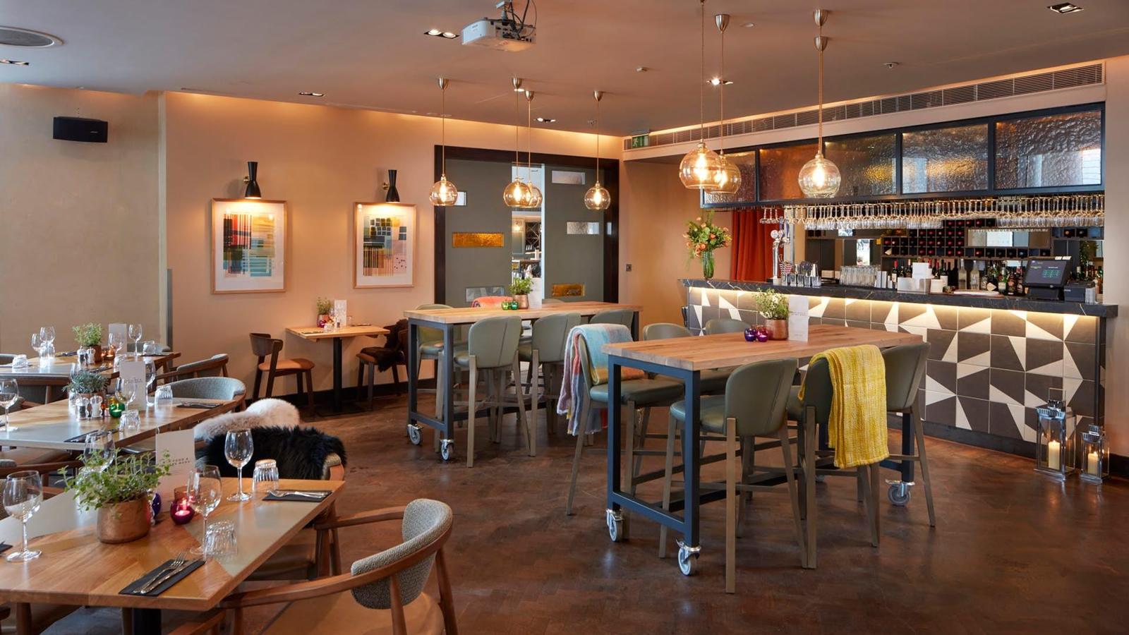 The Lounge Bar